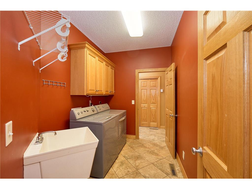 10106 Chestnut Circle N Brooklyn Park MN 55443 7039239 image17