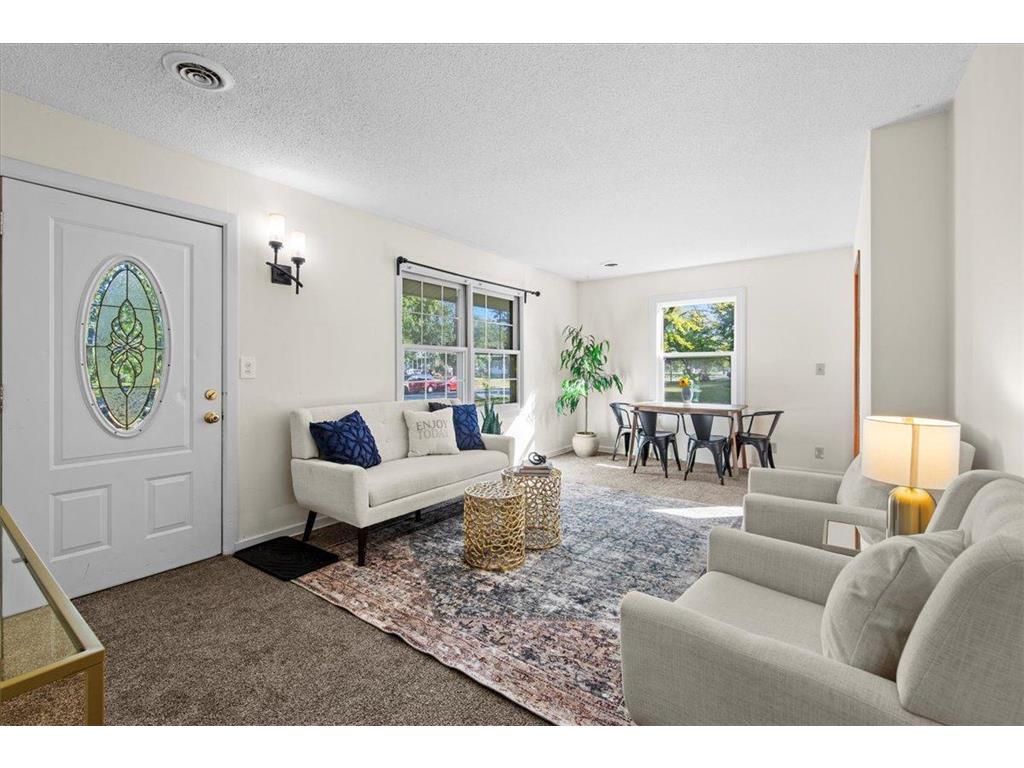 10108 3rd Avenue S Bloomington MN 55420 6798654 image1