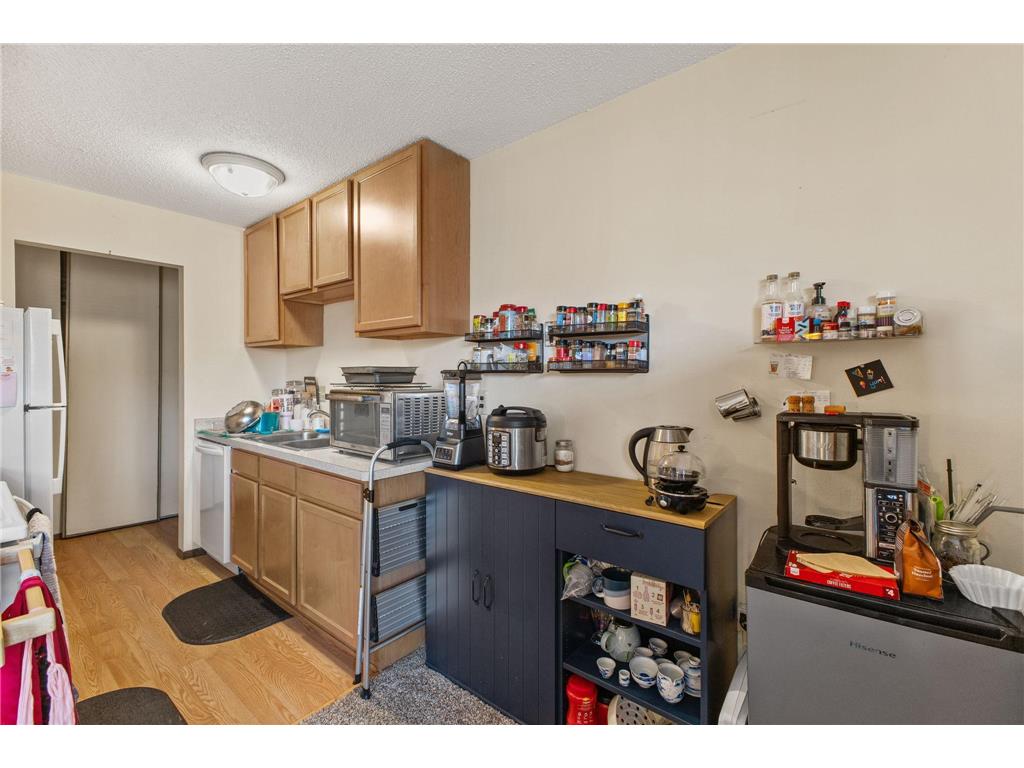 1011 11th Avenue S #8 Hopkins MN 55343 7062741 image12
