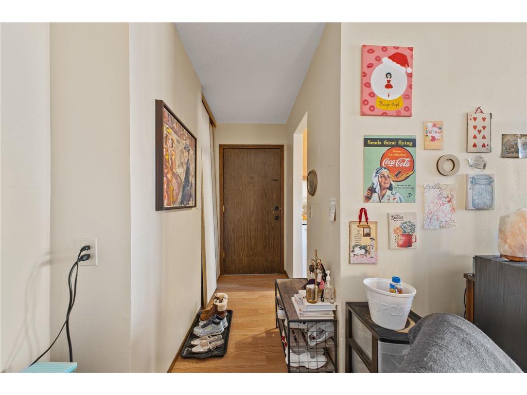 1011 11th Avenue S #8 Hopkins MN 55343 7062741 image4