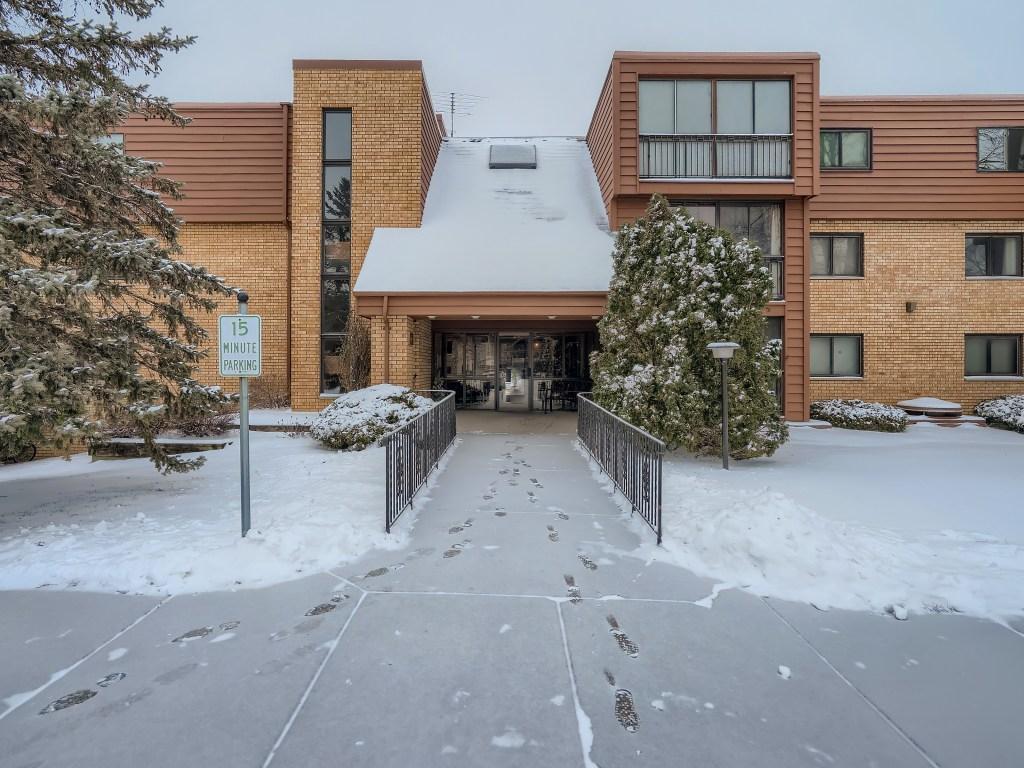 1011 41st Avenue NE 209, Columbia Heights, MN, 55421 MLS 6145577