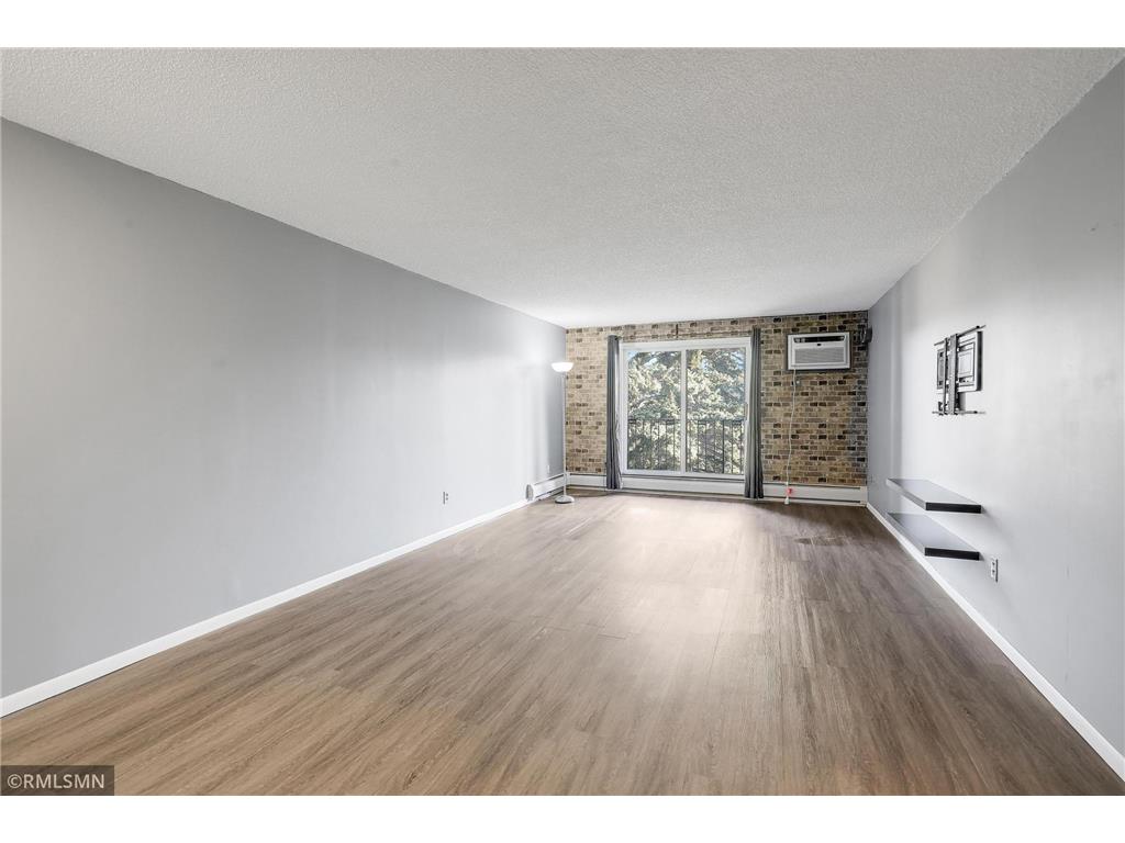 1011 41st Avenue NE #306 Columbia Heights MN 55421 6821398 image1