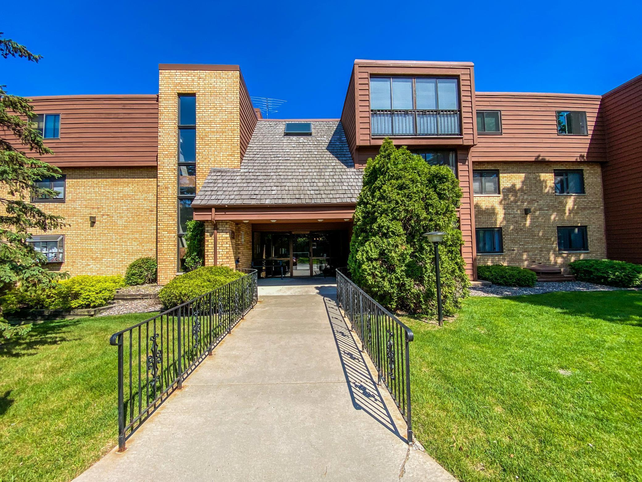 1011 41st Avenue NE 318, Columbia Heights, MN, 55421 MLS 5759305