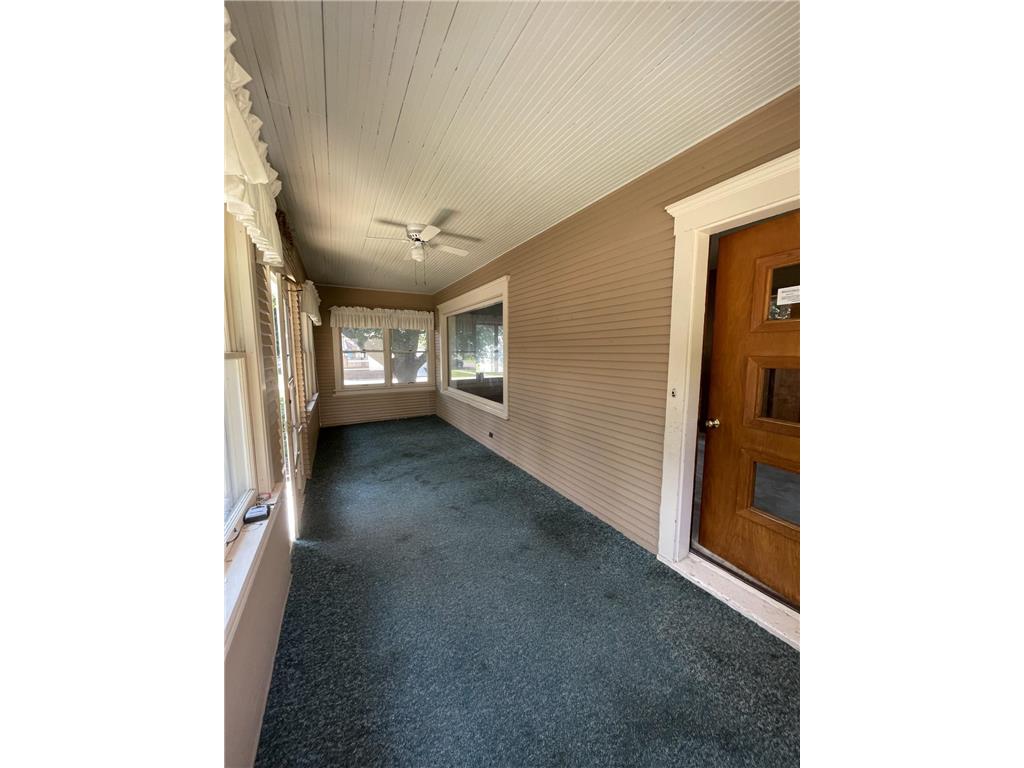 1011 6th Avenue Mountain Lake MN 56159 6776504 image10