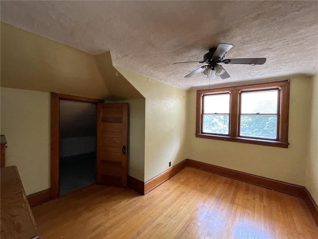 1011 6th Avenue Mountain Lake MN 56159 6776504 image22