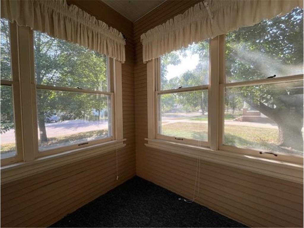 1011 6th Avenue Mountain Lake MN 56159 6776504 image28