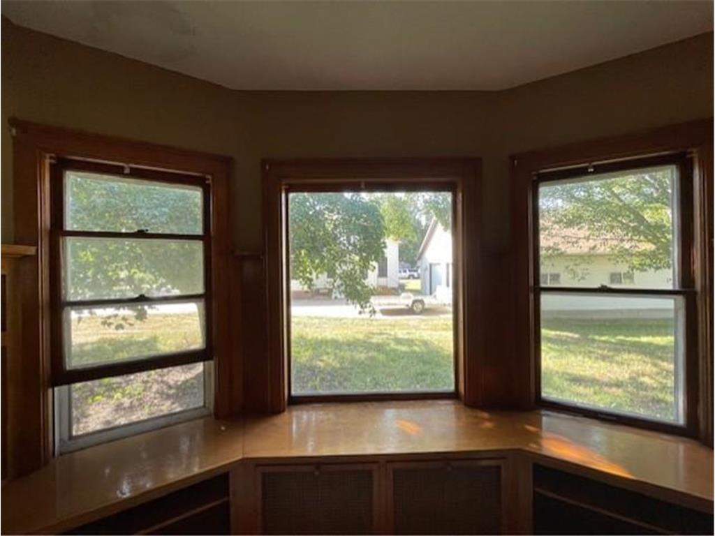 1011 6th Avenue Mountain Lake MN 56159 6776504 image33