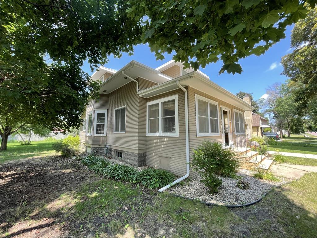 1011 6th Avenue Mountain Lake MN 56159 6776504 image4