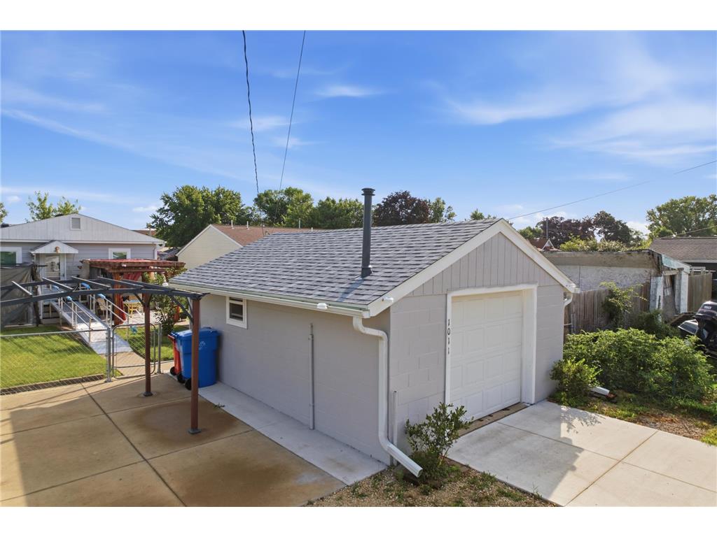 1011 E 5th Street Winona MN 55987 7102275 image18