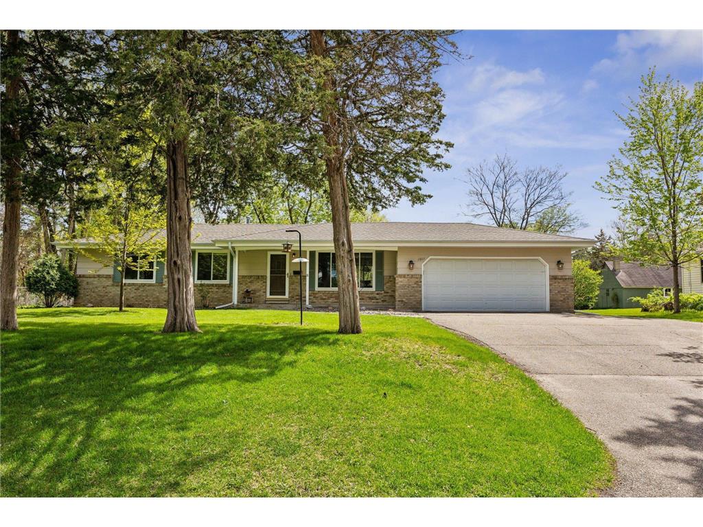 1011 E 94th Street Bloomington MN 55420 6531826 image1