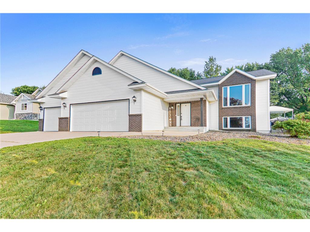 1011 Eulaine Circle Hammond WI 54015 6415600 image1