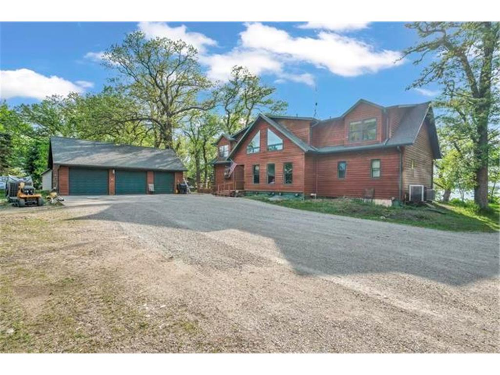 1011 Highway 15 Armstrong IA 50514 - Iowa Lake 6825020 image15