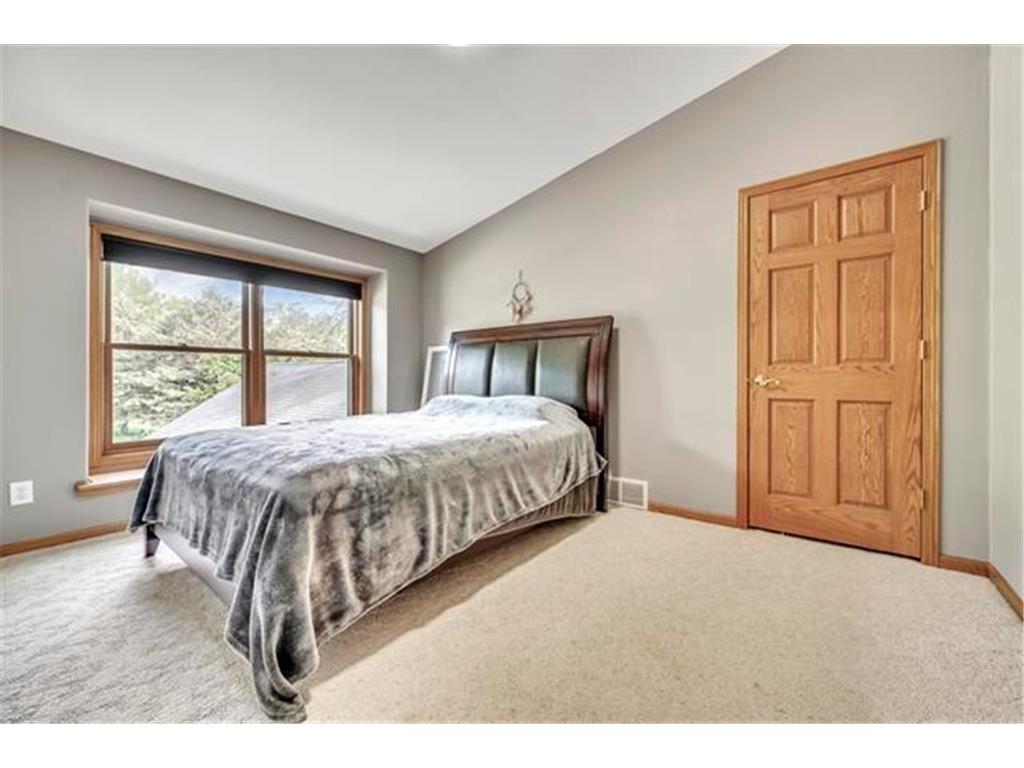 1011 Highway 15 Armstrong IA 50514 - Iowa Lake 6825020 image23