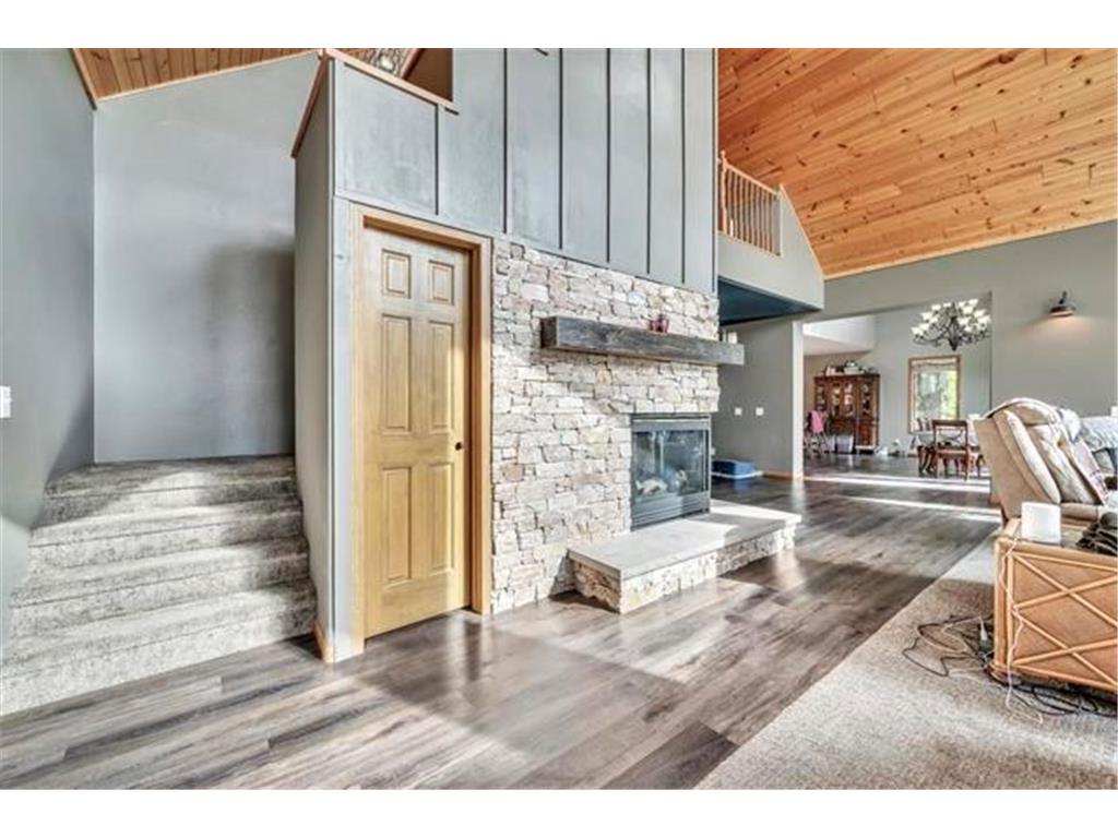 1011 Highway 15 Armstrong IA 50514 - Iowa Lake 6825020 image6