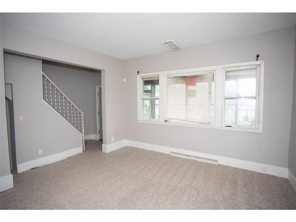 1011 Minnehaha Avenue E Saint Paul MN 55106 6739406 image16