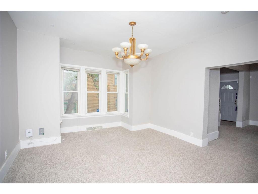 1011 Minnehaha Avenue E Saint Paul MN 55106 6739406 image20