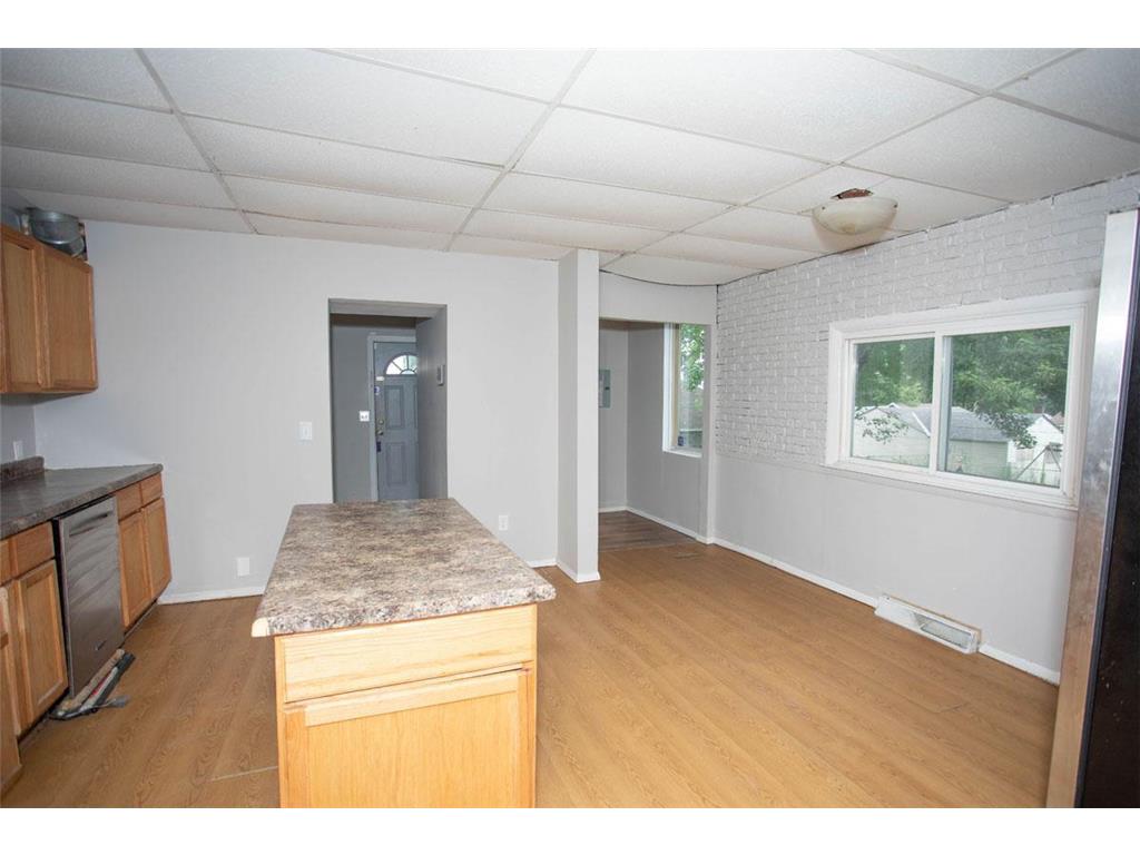 1011 Minnehaha Avenue E Saint Paul MN 55106 6739406 image25