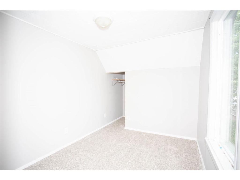 1011 Minnehaha Avenue E Saint Paul MN 55106 6739406 image33