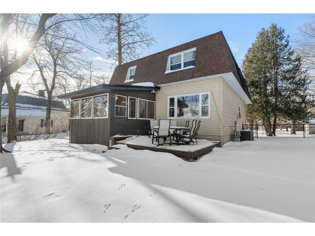 1011 Van Dyke Road NW Alexandria MN 56308 - Henry 7004639 image2