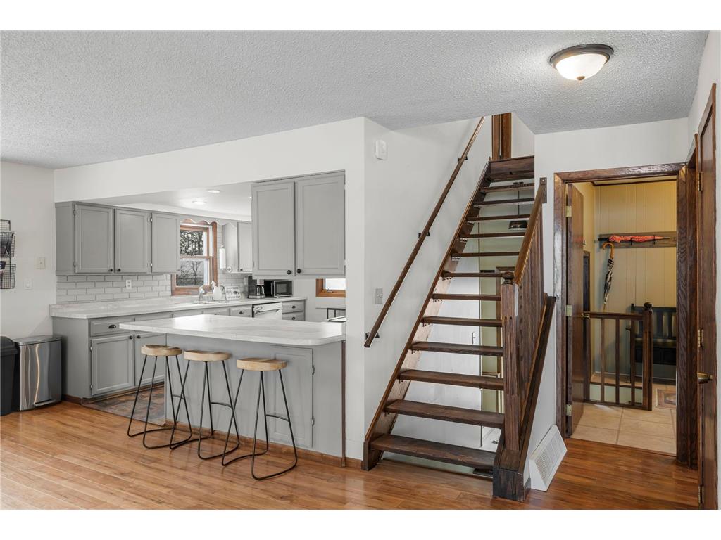 1011 Van Dyke Road NW Alexandria MN 56308 - Henry 7004639 image29