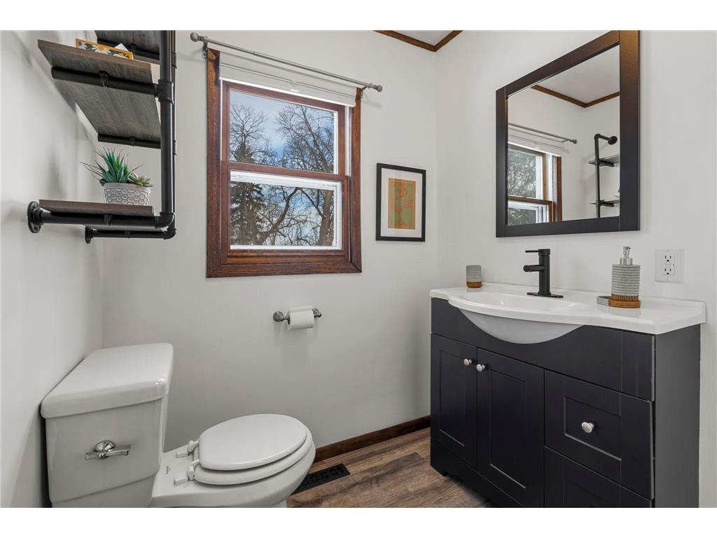 1011 Van Dyke Road NW Alexandria MN 56308 - Henry 7004639 image36