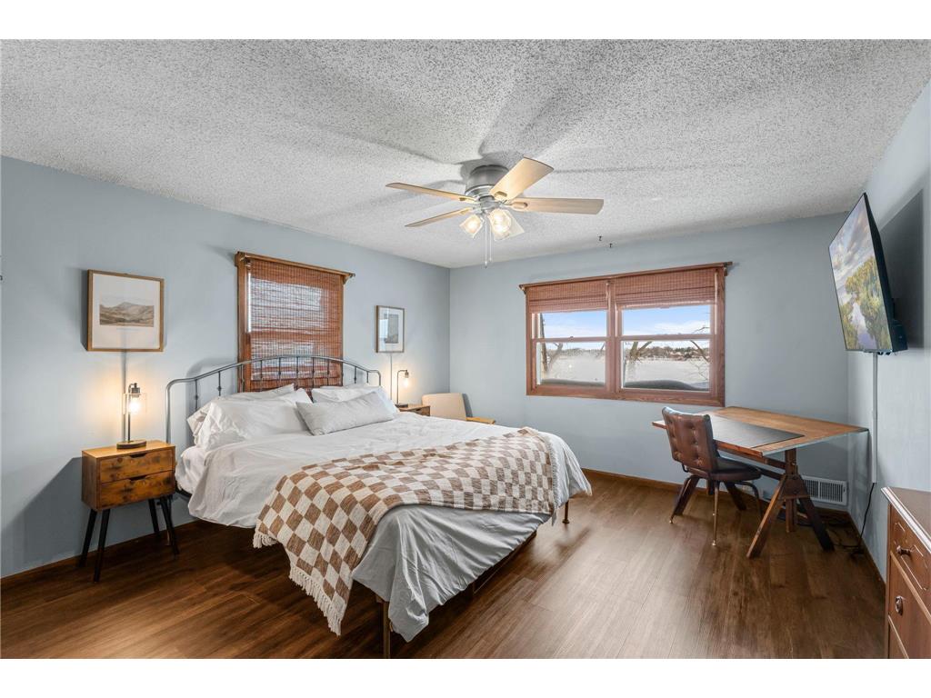 1011 Van Dyke Road NW Alexandria MN 56308 - Henry 7004639 image42