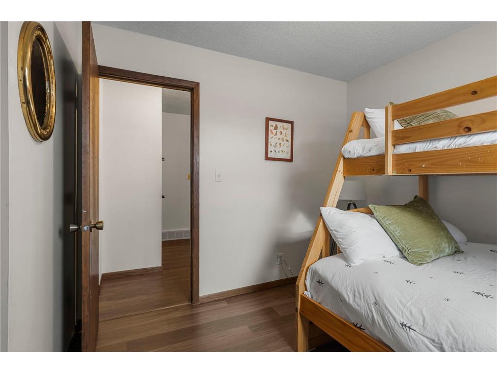 1011 Van Dyke Road NW Alexandria MN 56308 - Henry 7004639 image47