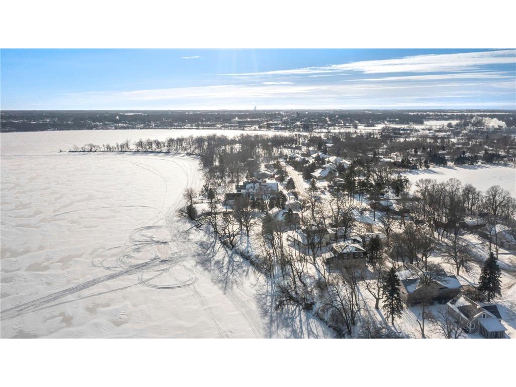 1011 Van Dyke Road NW Alexandria MN 56308 - Henry 7004639 image73