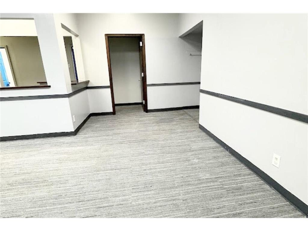 1011 W Broadway Avenue #102 Minneapolis MN 55411 6807220 image3