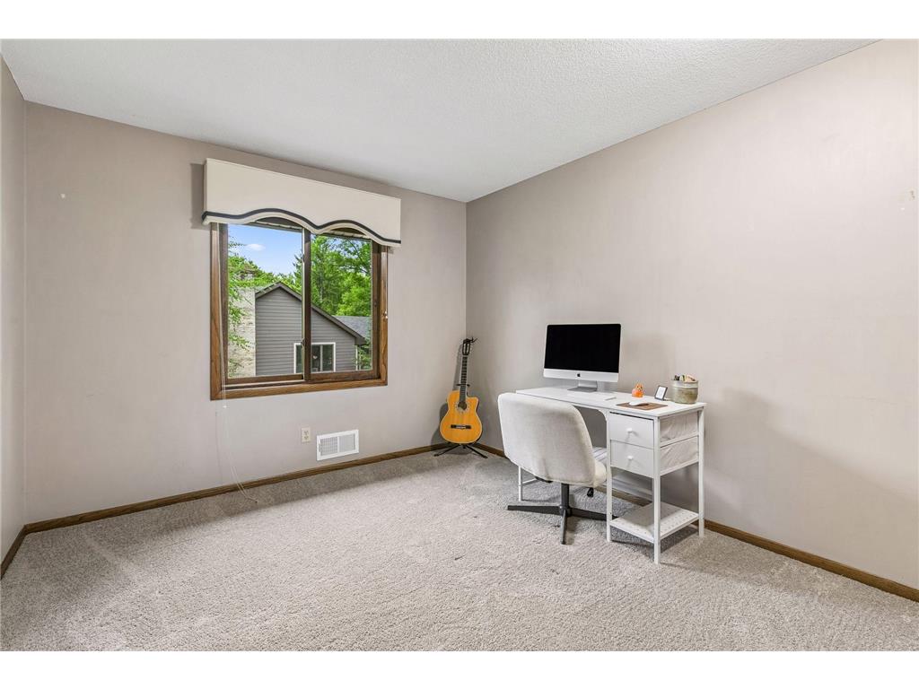 10110 Oak Shore Drive Lakeville MN 55044 7078678 image28