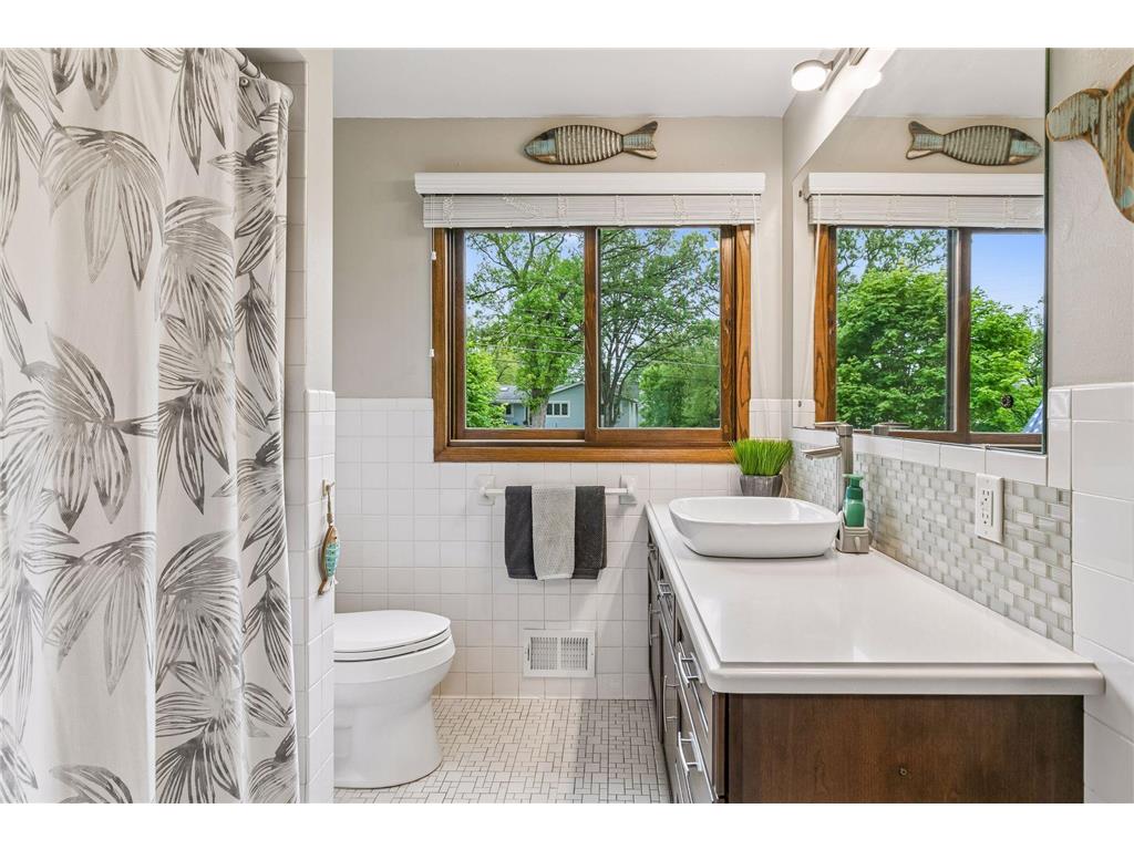 10110 Oak Shore Drive Lakeville MN 55044 7078678 image30