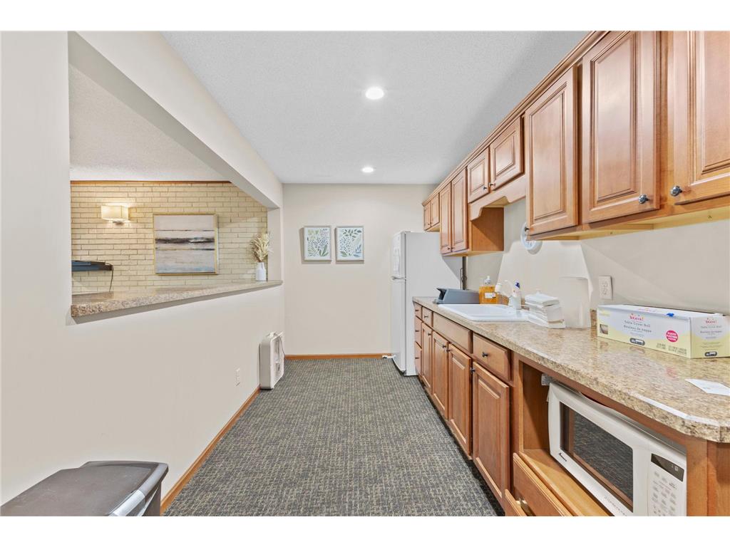 10113 W 34th Street #105 Minnetonka MN 55305 7020284 image19
