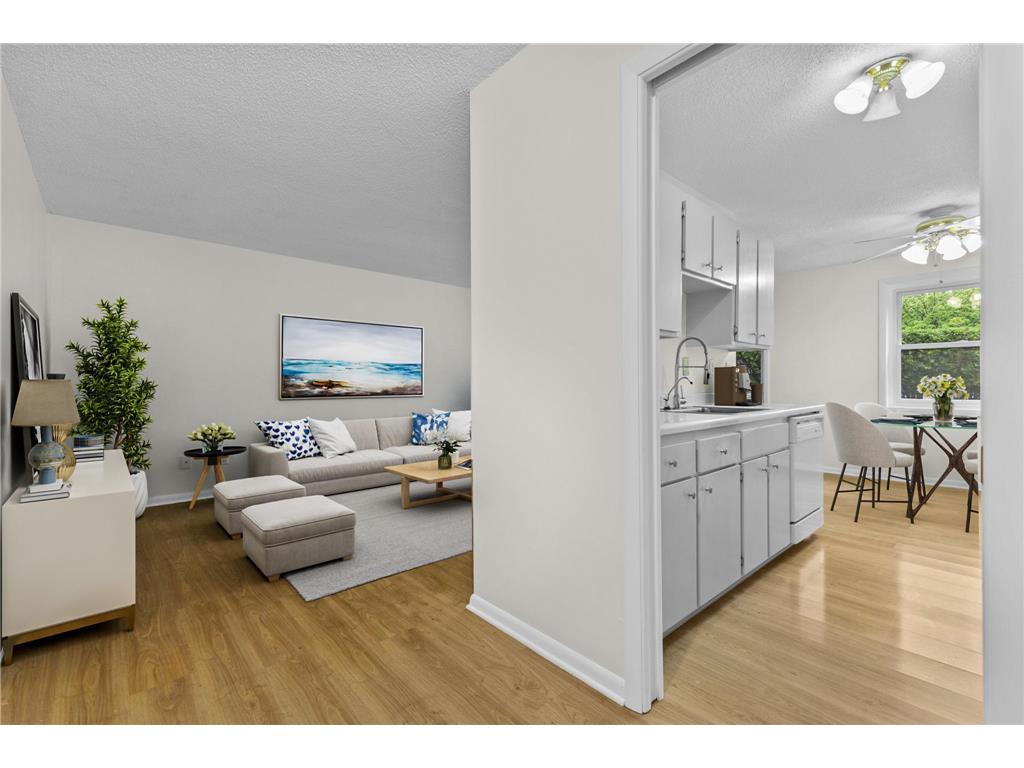 10113 W 34th Street #105 Minnetonka MN 55305 7020284 image3