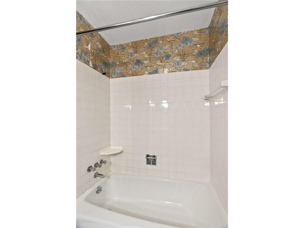10113 W 34th Street #228 Minnetonka MN 55305 7065465 image17