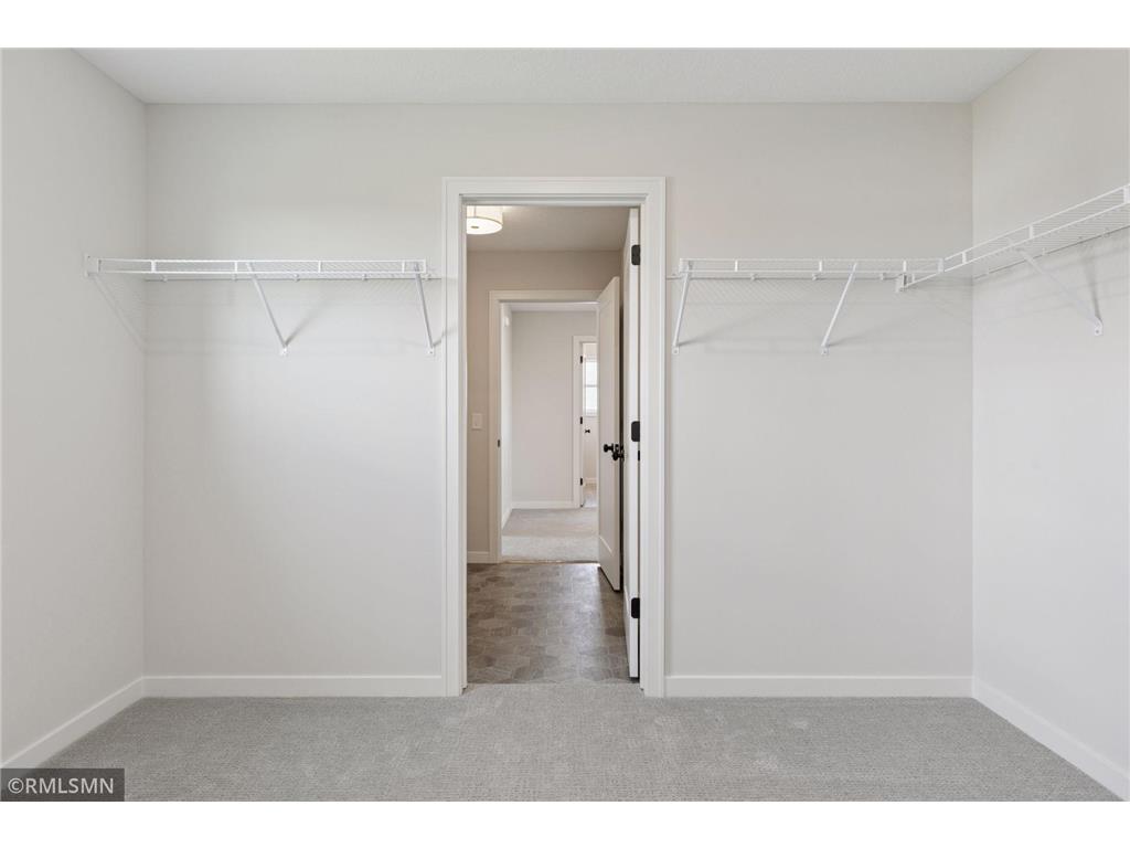 10115 Blackmoor Road Woodbury MN 55129 7004045 image28