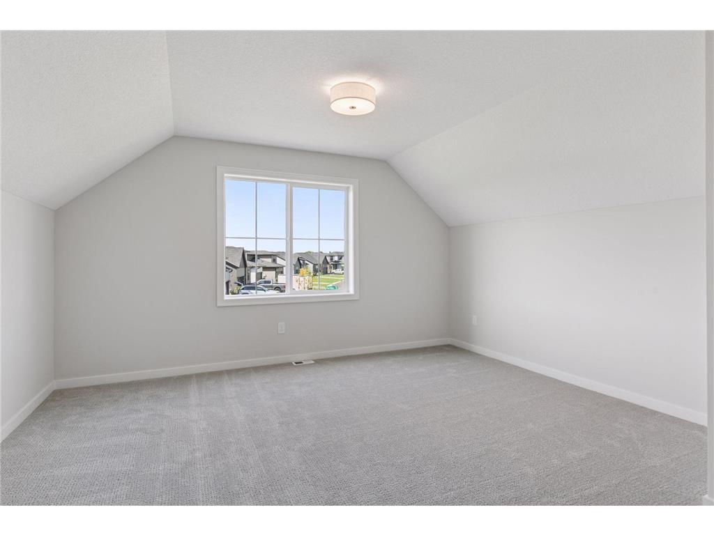 10115 Blackmoor Road Woodbury MN 55129 7065063 image30