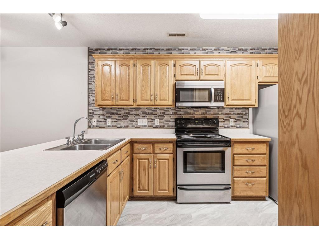 1012 18th Avenue SE Forest Lake MN 55025 7014458 image8