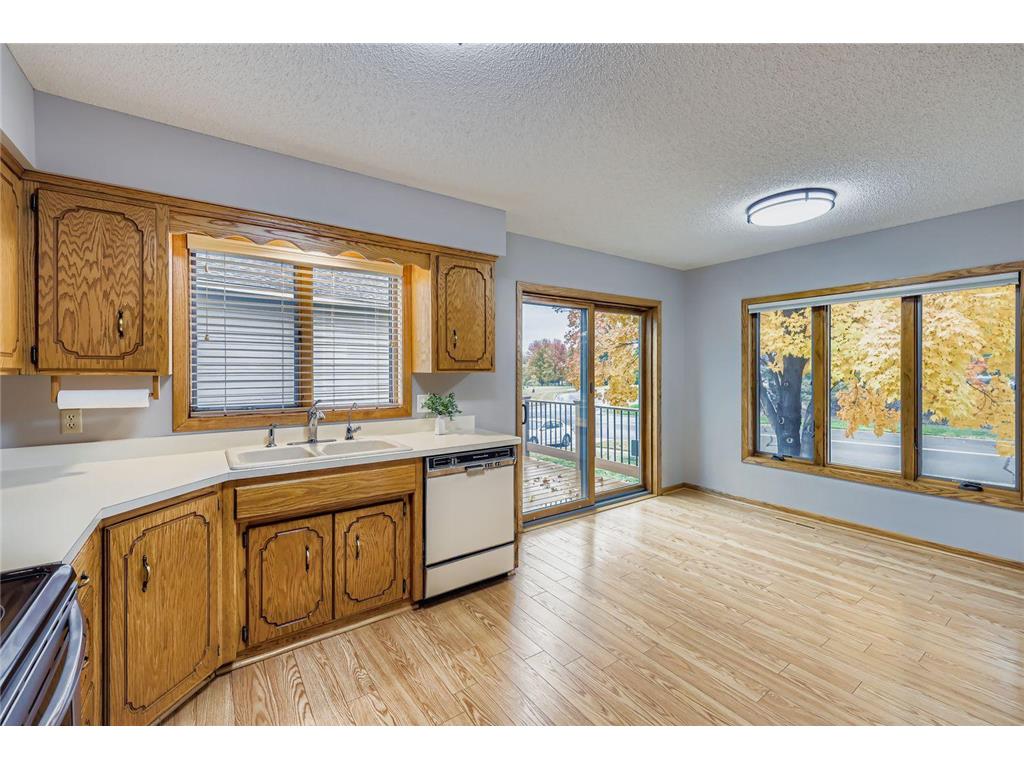 1012 Crystal Lake Road E Burnsville MN 55306 6808989 image13