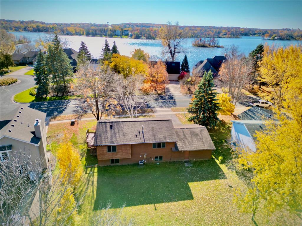 1012 Crystal Lake Road E Burnsville MN 55306 6808989 image38