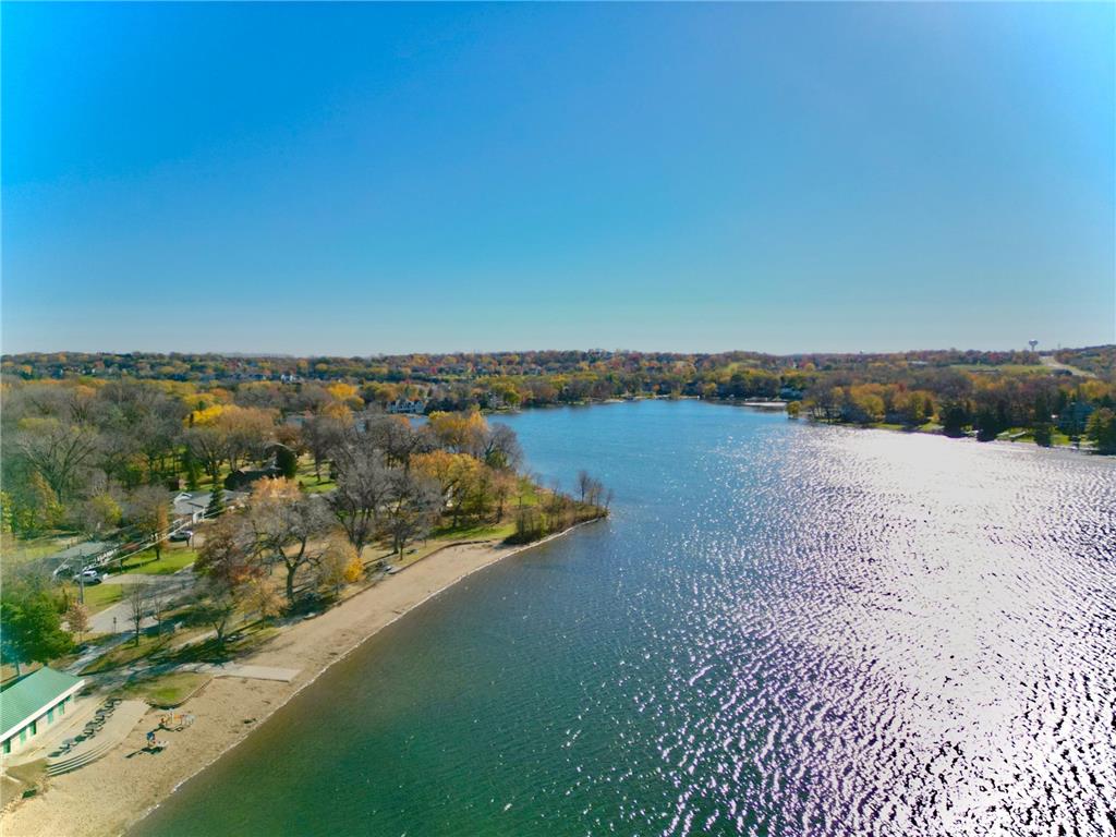 1012 Crystal Lake Road E Burnsville MN 55306 6808989 image42