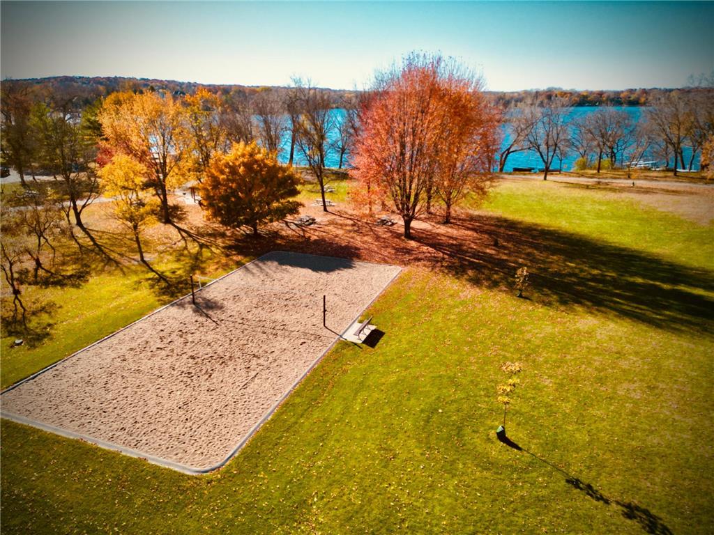 1012 Crystal Lake Road E Burnsville MN 55306 6808989 image43