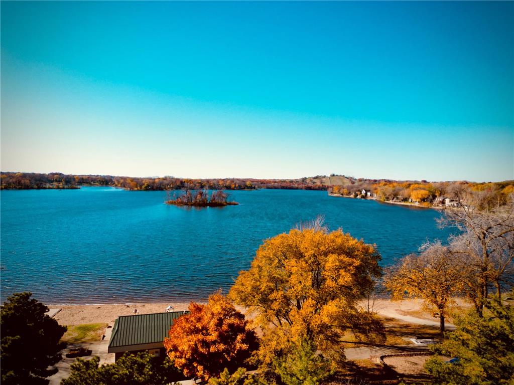1012 Crystal Lake Road E Burnsville MN 55306 6808989 image47