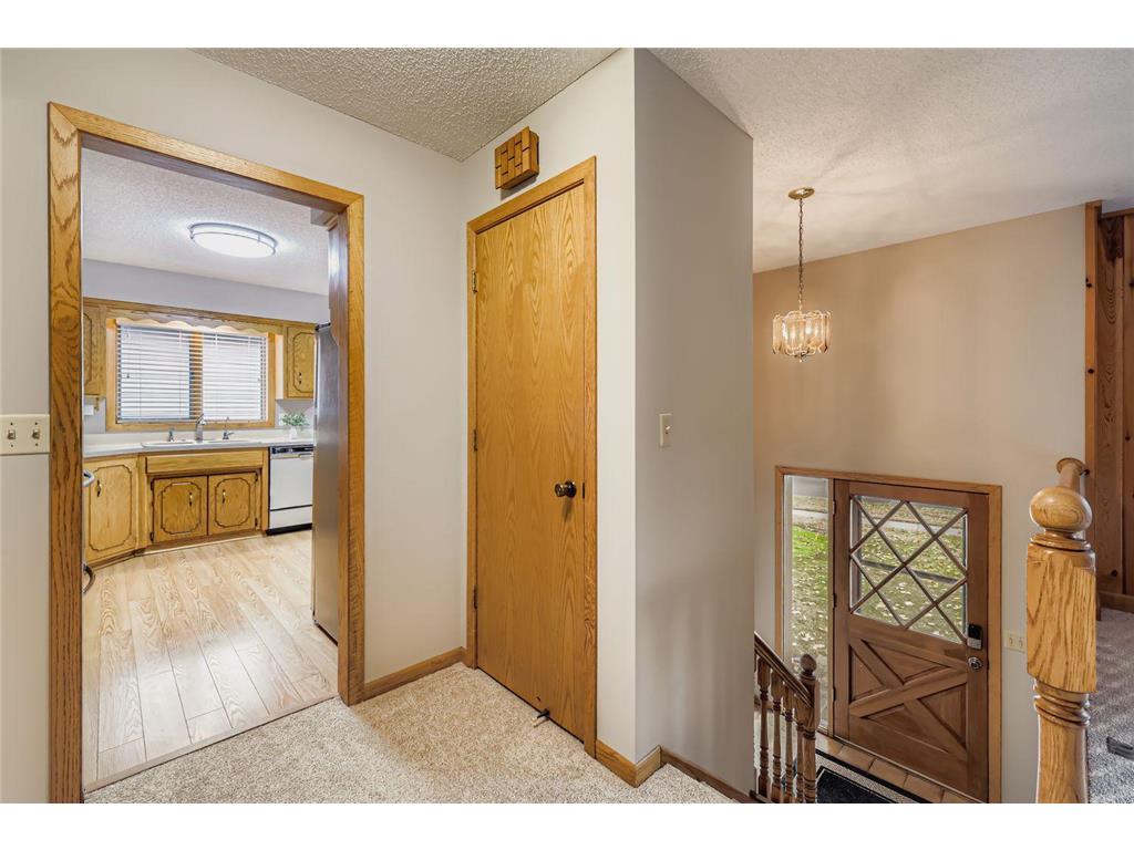 1012 Crystal Lake Road E Burnsville MN 55306 6808989 image6