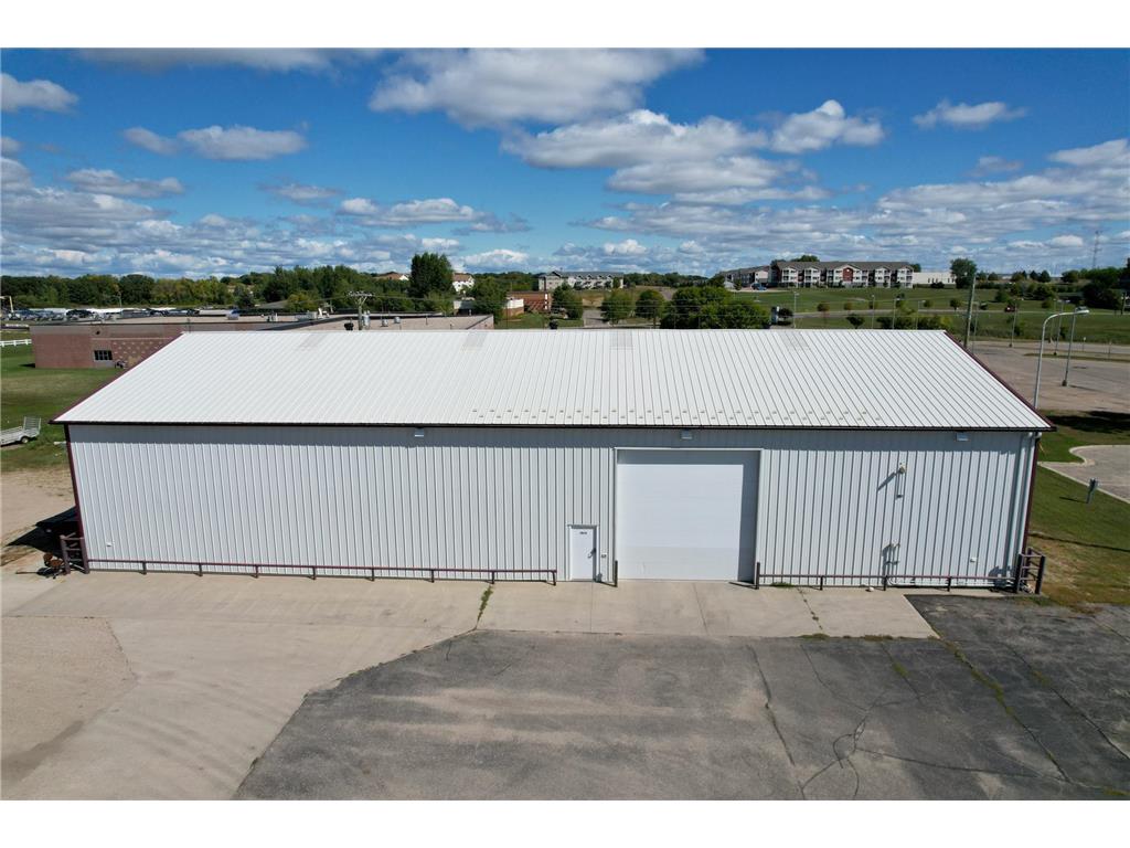 1012 Frontier Drive Fergus Falls MN 56537 6432443 image1