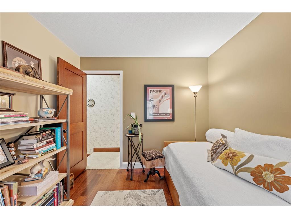 1012 Kaymar Lane Burnsville MN 55306 7065564 image28