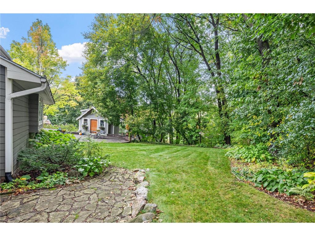 1012 Kaymar Lane Burnsville MN 55306 7065564 image35