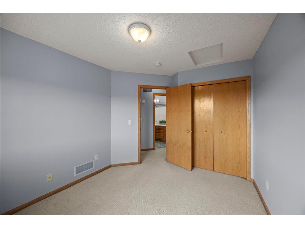 1012 Larkspur Lane Waconia MN 55387 7028631 image17