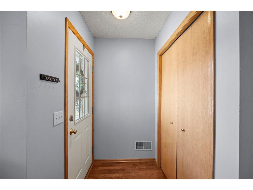 1012 Larkspur Lane Waconia MN 55387 7028631 image7