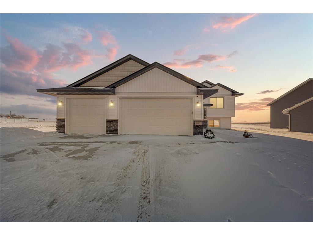 1012 Mallard Lane Belle Plaine MN 56011 6824174 image1