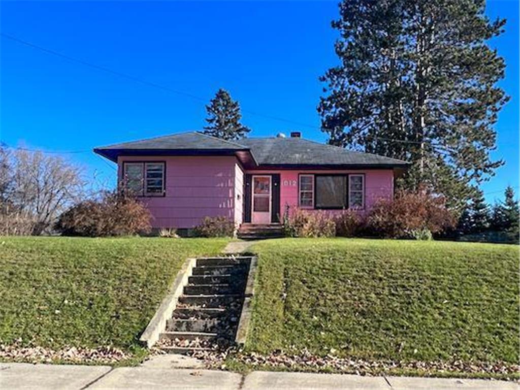 1012 NE 3rd Avenue Grand Rapids MN 55744 6460432 image1